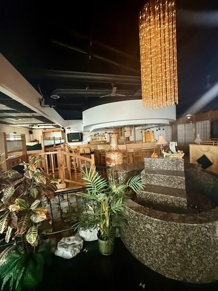 Retail space for Rent at Robin's Nest Plaza in West Bloomfield