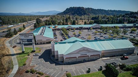 Retail space for Rent at Columbia Gorge Outlets in Troutdale
