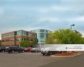 Pinnacle Corporate Centre I