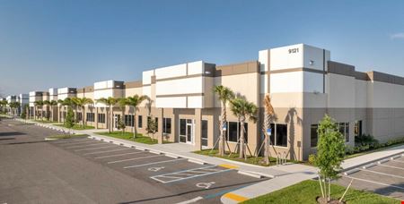 Industrial space for Rent at Centerlinks in Fort Myers