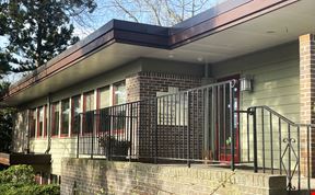 Medical/Office Suite For Lease