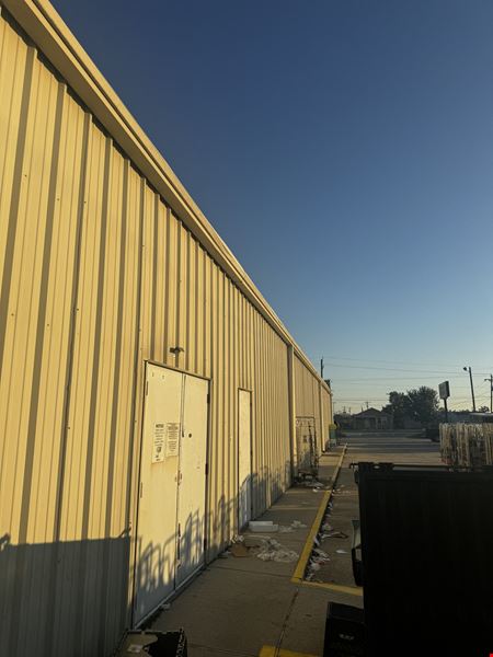 1915 Bayou Blue Rd