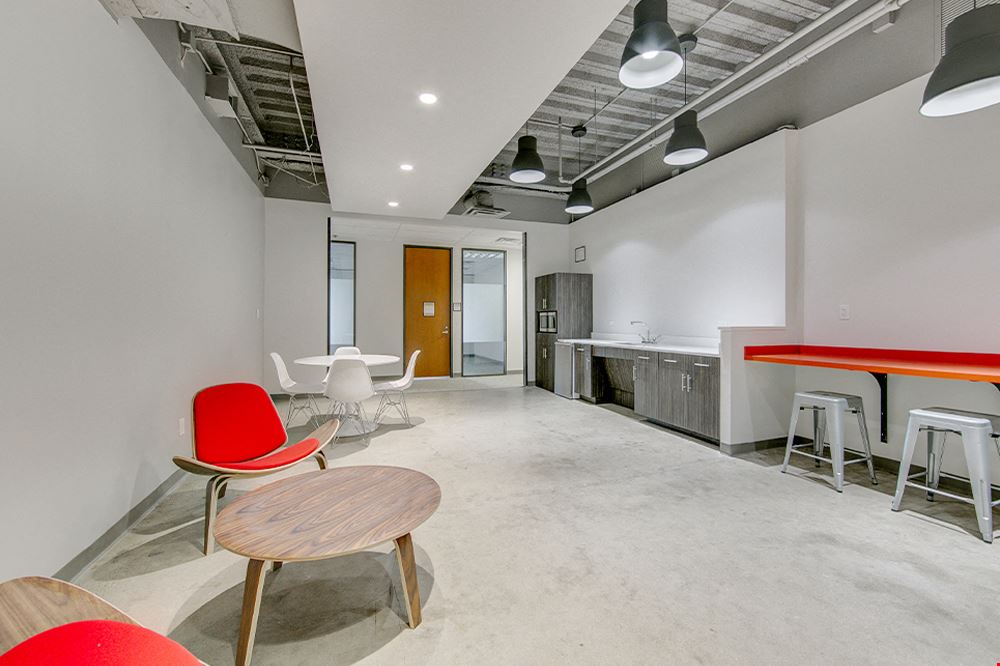 Workstyle Flexible Spaces - 1910 Pacific Ave