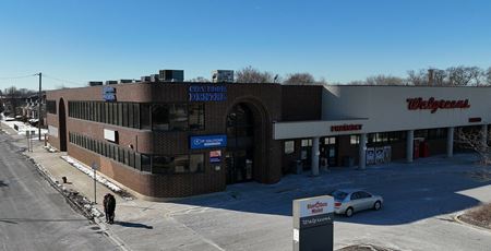 Office space for Rent at Devon Nagle Center in Chicago