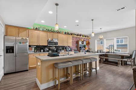 2803 28th St W