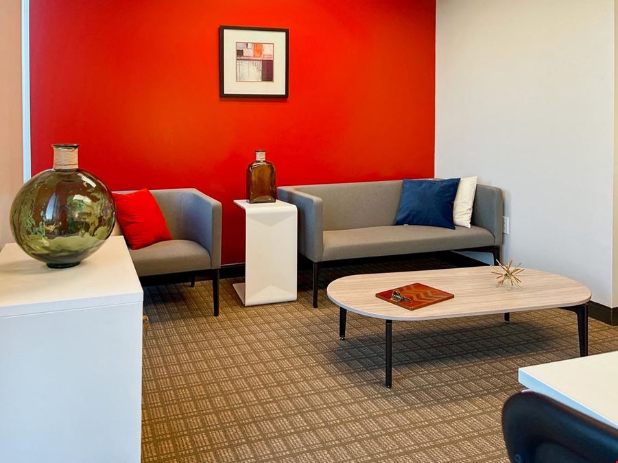 Regus - Perimeter Woods