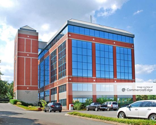 Chattanooga Executive Center - 651 East 4th Street