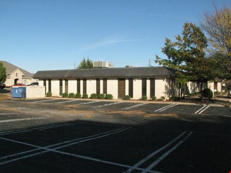1615 Precinct Line Rd