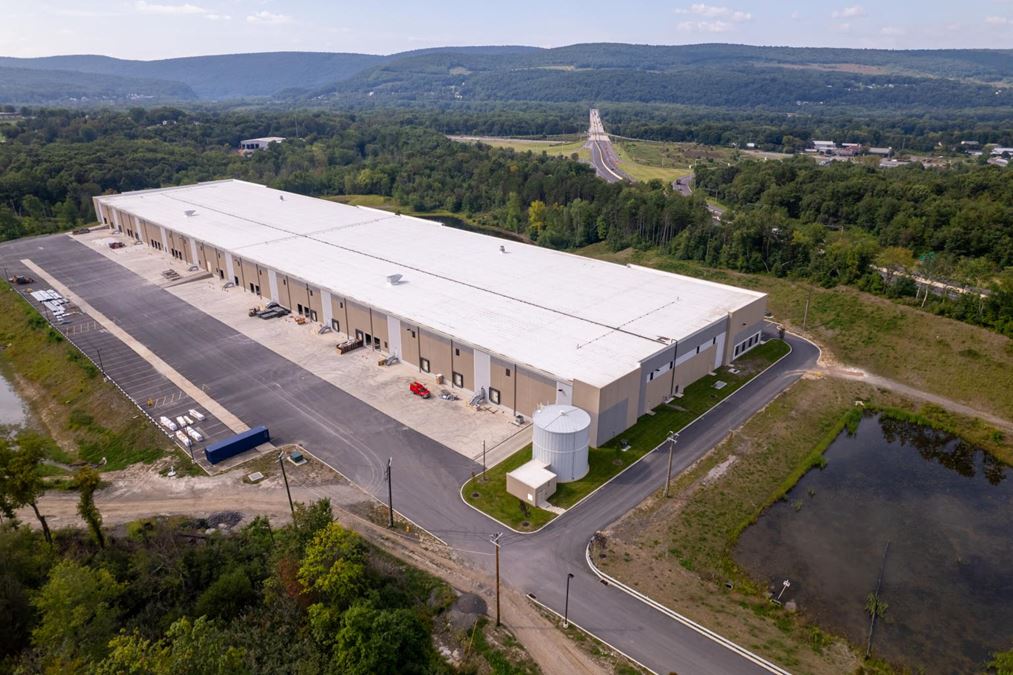 Tradeport 164 Building 4