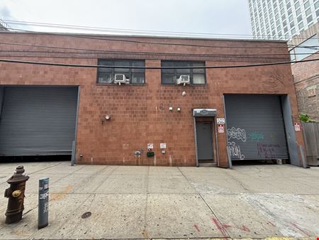 34 S 4th St