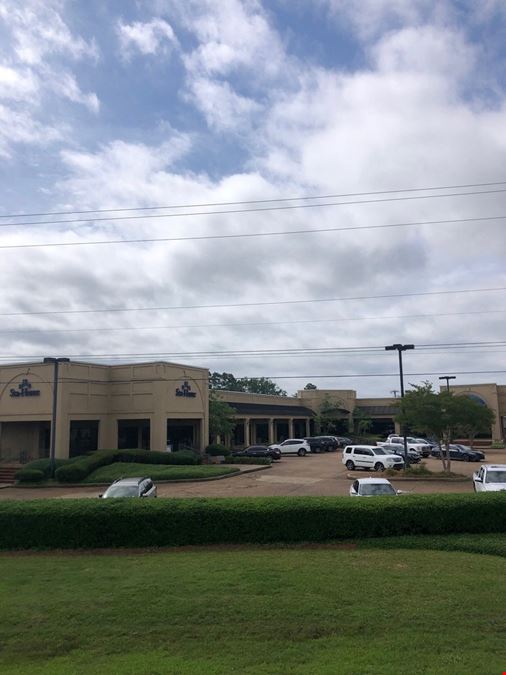 3500 Lakeland Drive