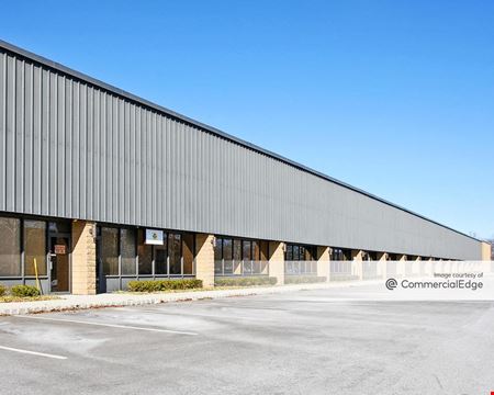 Industrial space for Rent at Forsgate Corporate Center - 181 Herrod Blvd in South Brunswick