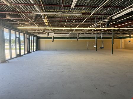 RETAIL BUILDING FOR SALE OR LEASE AT KEARNEY & GLENSTONE