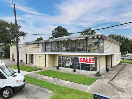 Retail space for Sale at Mixed-Use Building with Retail, Apartment, and Warehouse in Lafayette