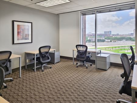 Regus - Arlington - Ballpark Way