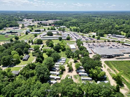 Commercial space at Poplarville MHP in Poplarville