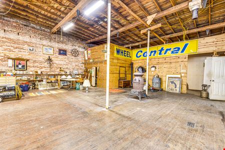 351 W Main St