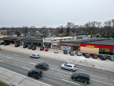 32778-32782 Woodward Ave