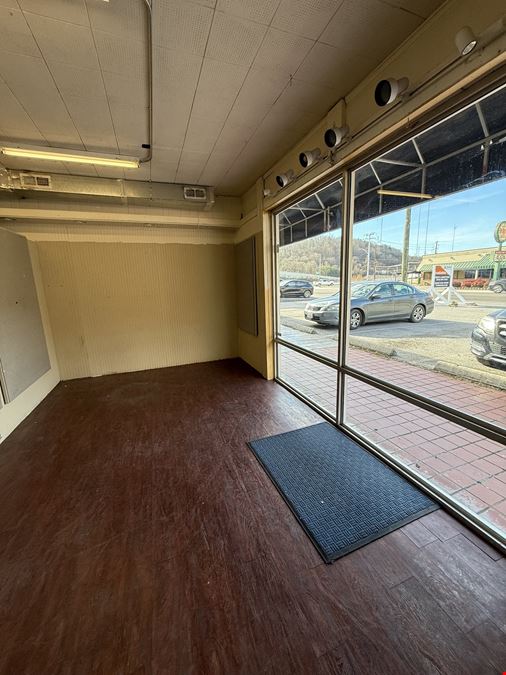 2,000 SF Retail for Lease