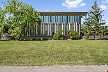 ±123,600 SF Warehouse & Office on 7.0 AC | Incentives