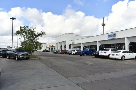 Southview Square Retail Center