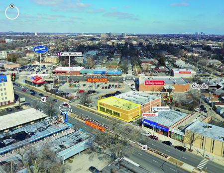 Commercial space at High-Traffic Strip Center | 2nd Generation Restaurant Endcap in Chicago