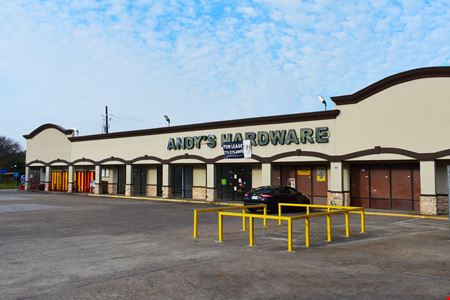 Rosslyn Road Shopping Center
