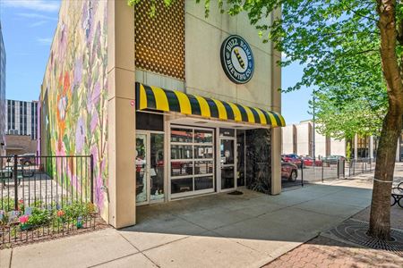 Retail space for Sale at Former Craft Brewery & Taproom Property Located in Downtown Springfield For Sale in Springfield
