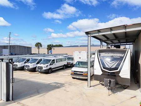 ±8,047 SF Office / Warehouse in Kenner Industrial Corridor