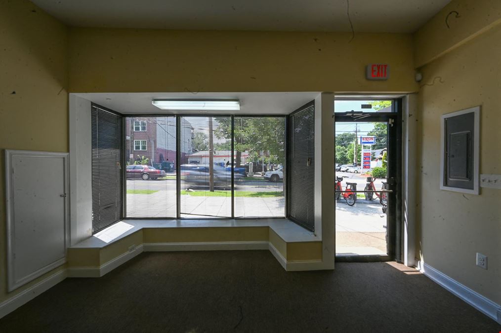 1801 Monroe St NE