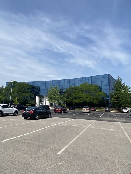 Lakewoods Corporate Center