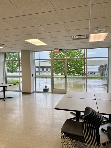 SIGNIFICANTLY REDUCED! 54,171 SF INDUSTRIAL BUILDING