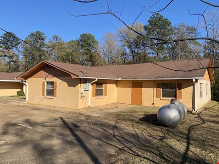 120 Head Start Ln - Former Daycare/School