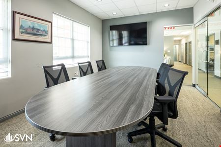For Sale: 6,800 SF Office / Industrial Building