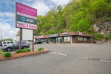 Retail space for Rent at 132 Federal Rd in Danbury