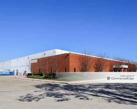 Industrial space for Sale at 142 Knobcrest Drive in Houston