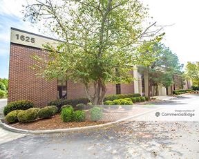 Stone Mountain Industrial Park - 1625 Rock Mountain Blvd