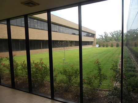 Office space for Rent at Metro Centre in Bryan