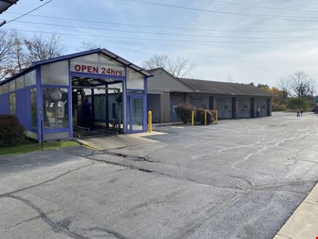 Commercial space at Caress Car Wash in Toledo