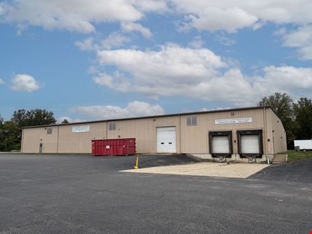 1040-1050 Industrial Parkway 