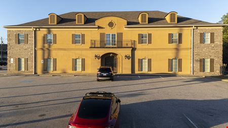 9,870 SF Office Building with Full Floor Available