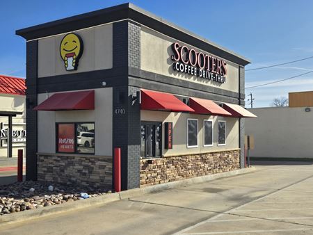 Retail space for Rent at Former Drive Thru in The Colony