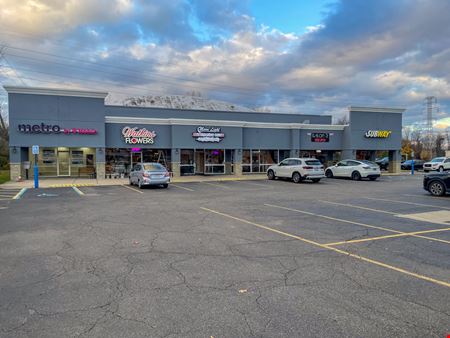 Walled Lake Plaza