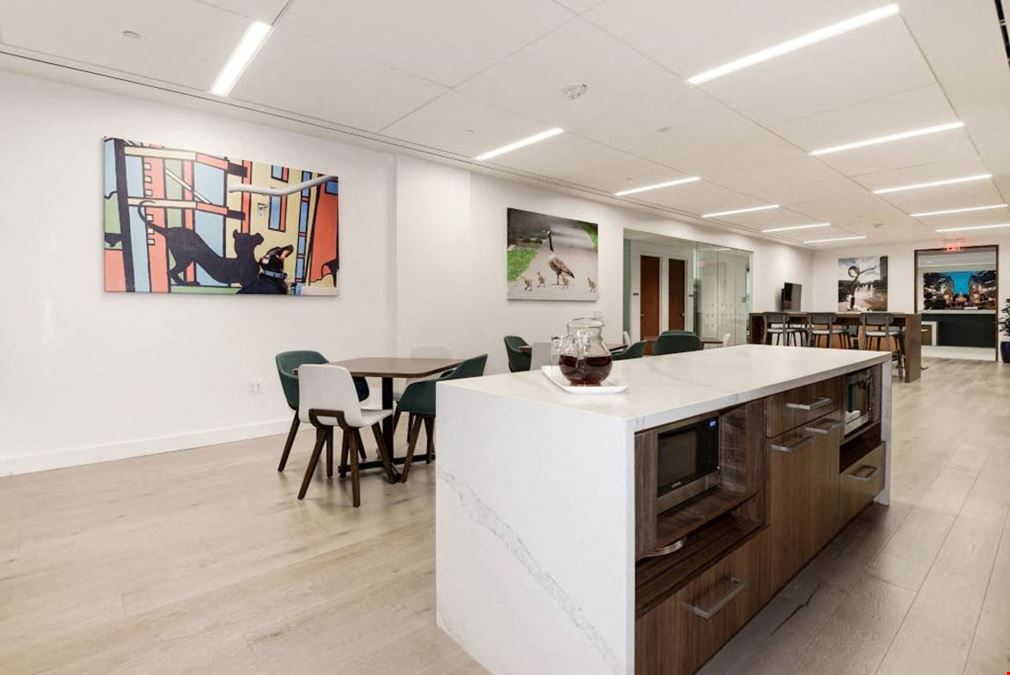 Carr Workplaces - Reston