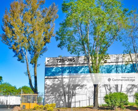 Industrial space for Rent at Elmhurst Business Park in Oakland