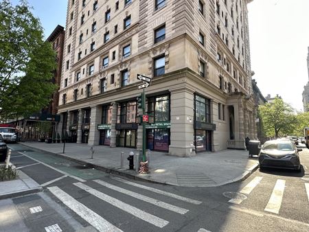 Retail space for Rent at 325 Columbus Avenue in New York