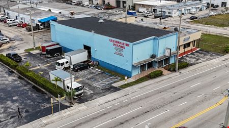 4378 N Dixie Hwy