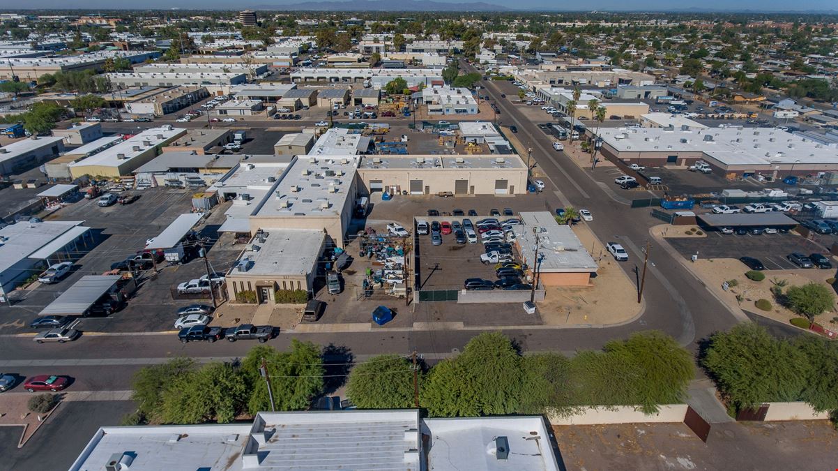 11200 N 21st Ave & 2101, 2115 W Shangri La Rd