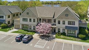  Beautiful Beacon Shore Office Park 2nd Floor Office Condo, located on Armstrong Lake in Oakdale!