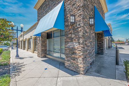 100 W Foothill Blvd